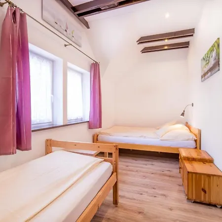 Tutti Frutti ポビエロボ